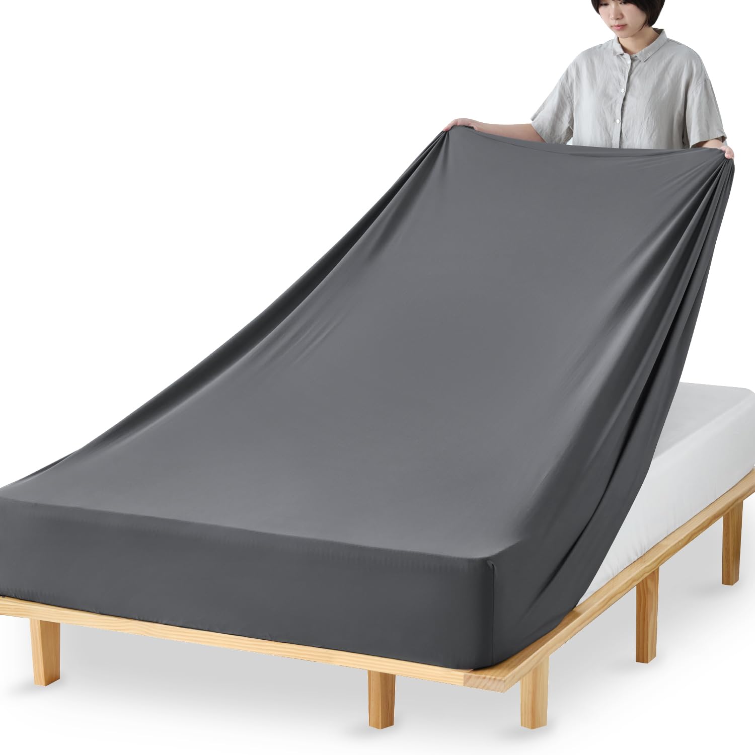 クモリ(Kumori) のびのび ボックスシーツ シングル 強冷感「POLAR COOL」接触冷感 超伸縮 ぴったりフィット Q-MAX0.525 ひんやり 冷感ストレッチシーツ なめらかタッチ 吸汗速乾 蒸れにくい さらさら マットレス・敷布団兼用 全周ゴム 洗える着脱簡単 100X200cm ダークグレー
