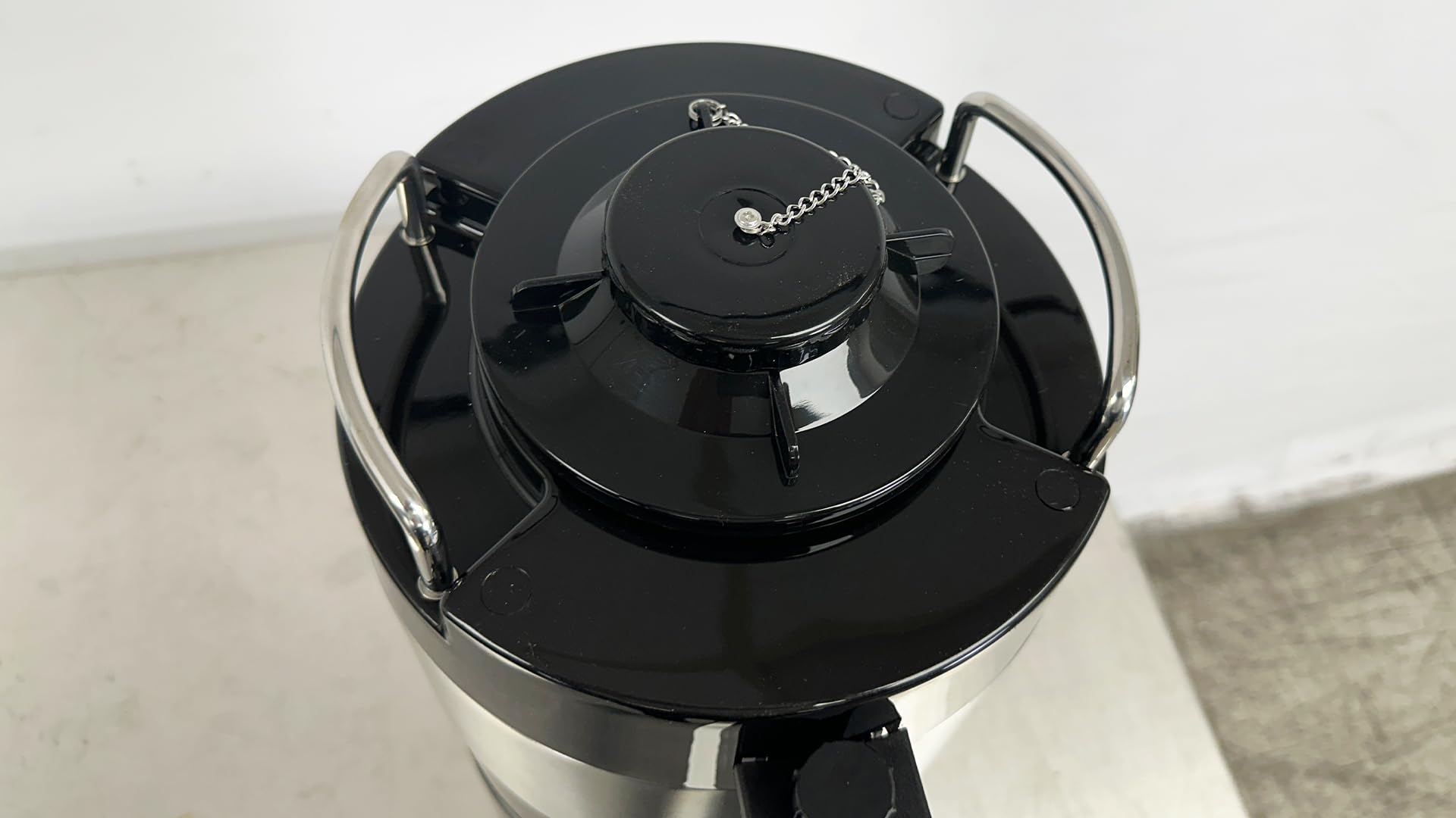 Commercial Thermal Coffee Server, 4L/1 Gallon Capacity, Stainless Steel, Black VT10-001 ETL