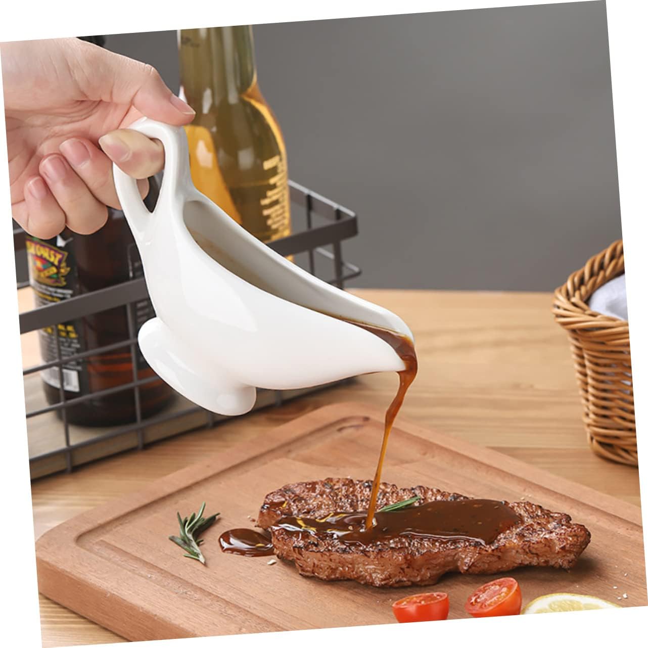 Sauce Boat Household Sauce Cup Ceramic Gravy Boat Gravy Supply for Table