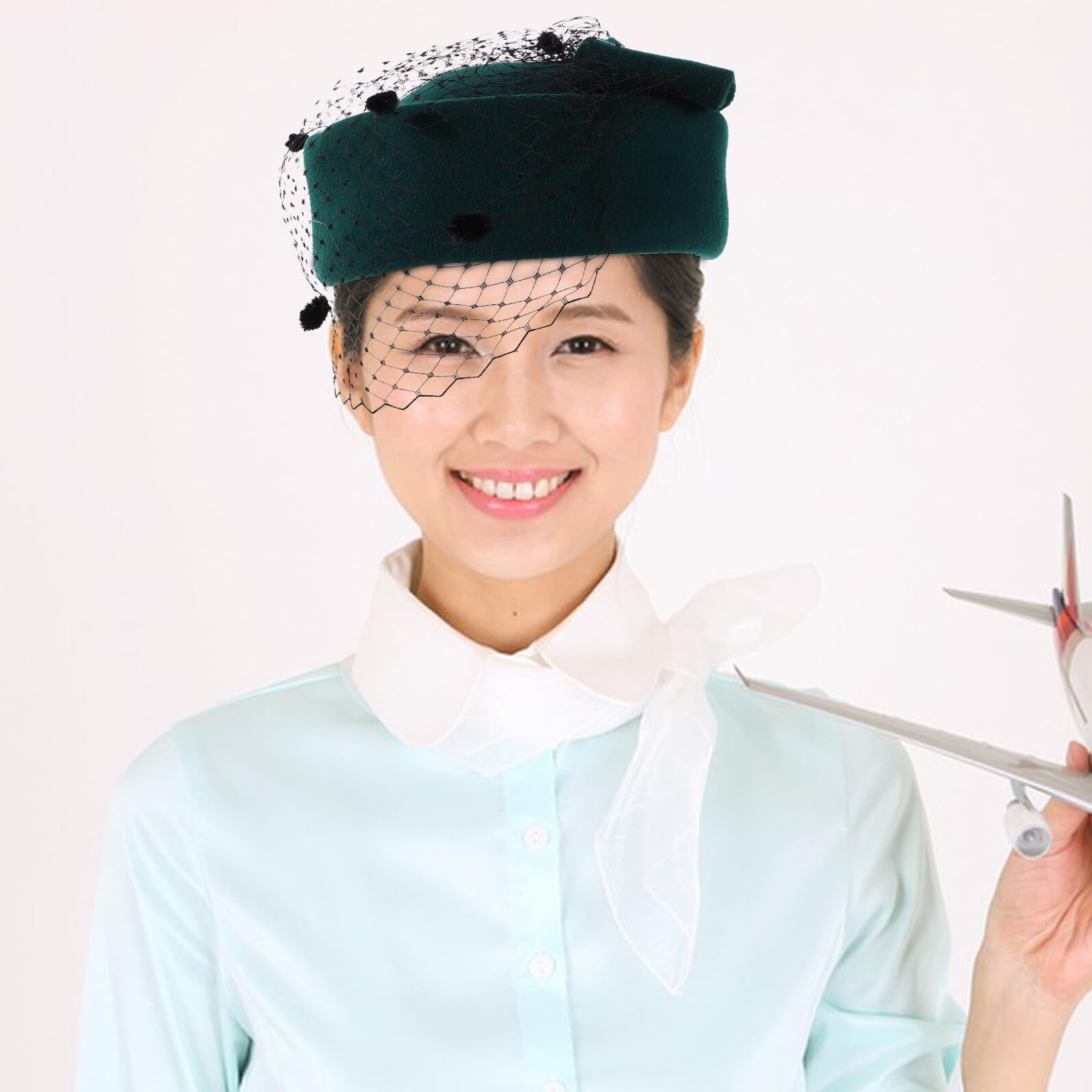 Gatuida Cappello Donna Vintage in Lana Stile British con Velo e Fiocco Verde Scuro Berretto Fascinator Leggero per Matrimoni tè e Chiesa Accessorio Versatile per Eventi e Uso Quotidiano
