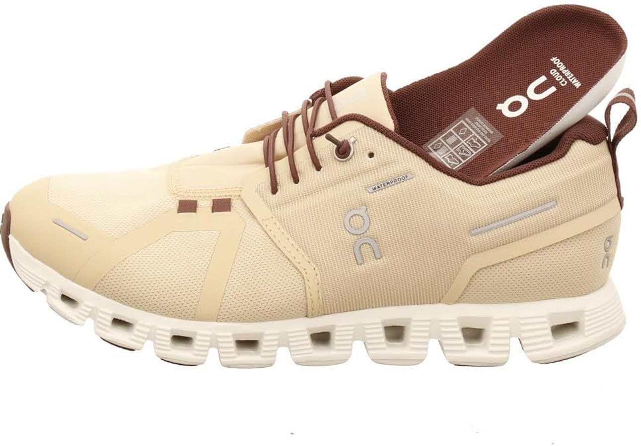 Amazon | [オン] ランニングシューズ Cloud 5 Waterproof レディース