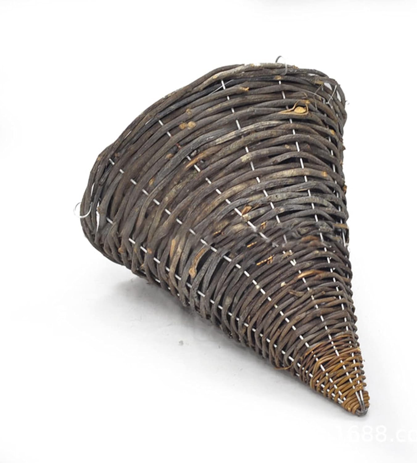 Rustic Cone Shape Hanging Flower Basket, Rattan Wall Hanging Planter Pot with Hanging Chain, for Outdoor Home Garden Wall Decor (M: 31*26*20cm, chain 36cm)