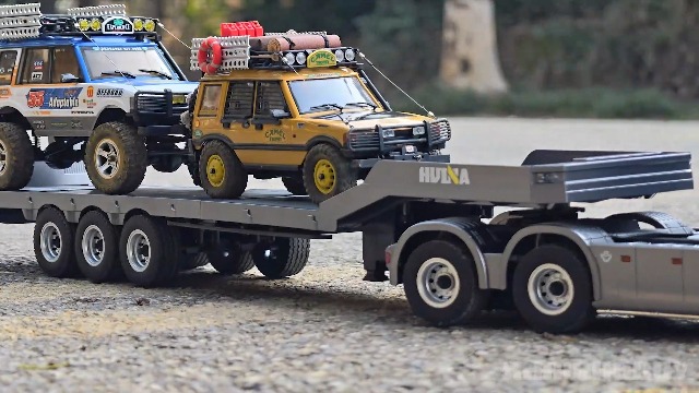 Amazon.co.jp: 1:18 770S ラジコントレーラートラック 公認ライセンス