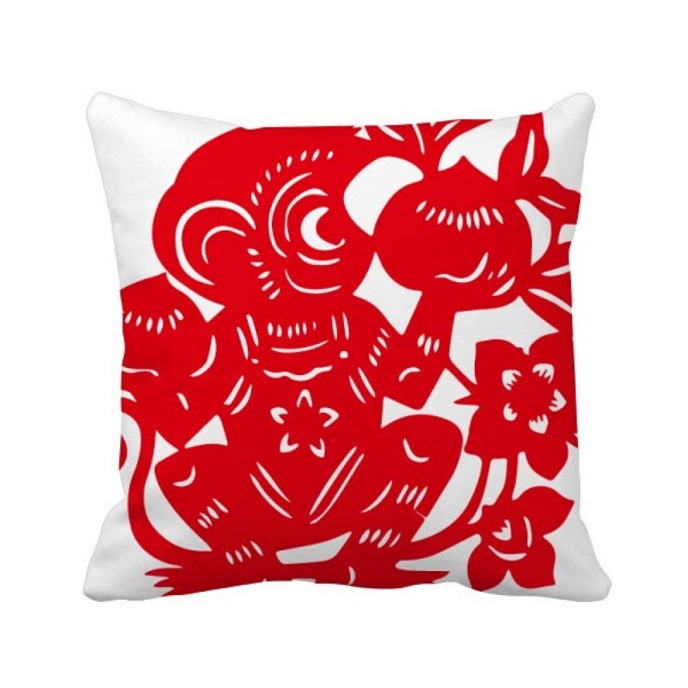 Housse de coussin singe pour masquer un vieux fauteuil avec élégance