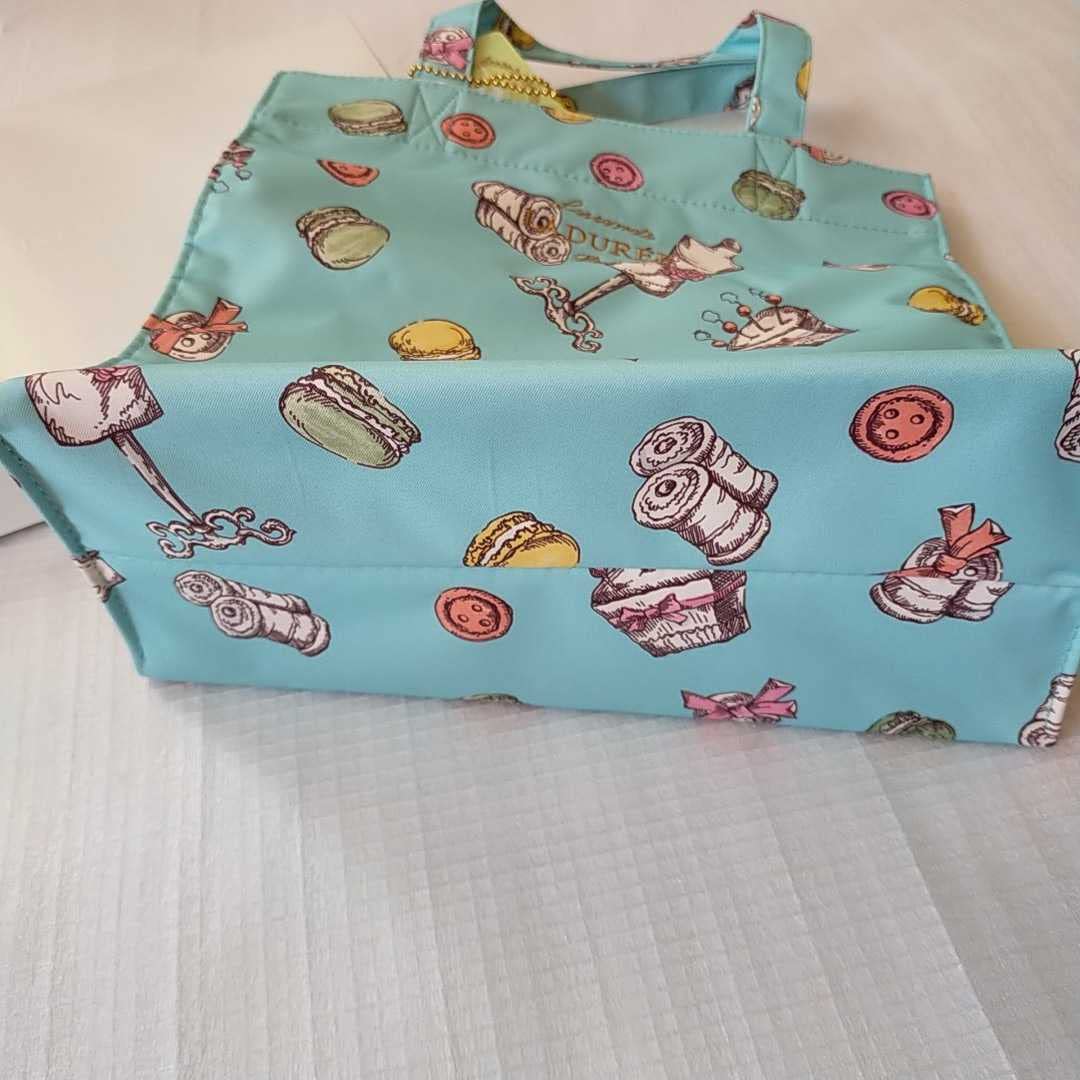 Amazon.co.jp: LADUREE ラデュレ 水色系トートバッグキーチェーン付