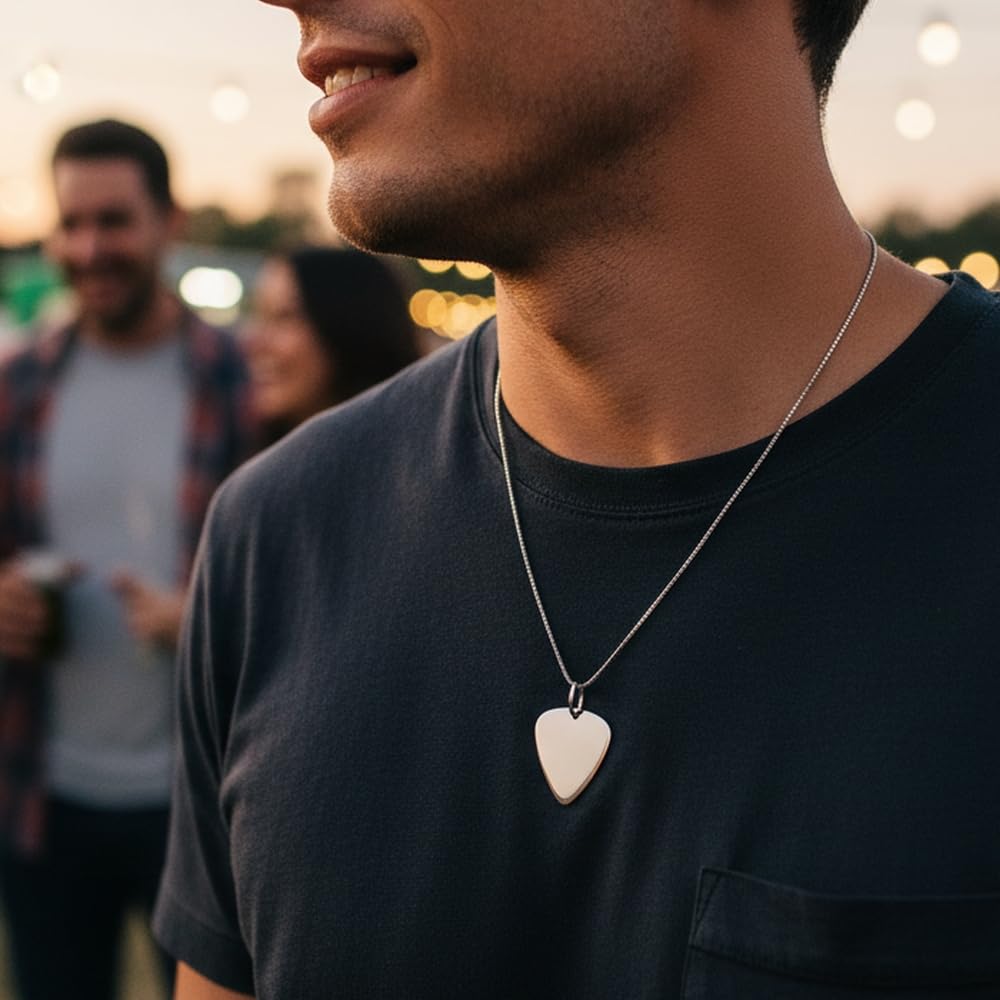 Collana con Ciondolo Plettro Chitarra in Argento Sterling 925 Incisione Personalizzata Inclusa