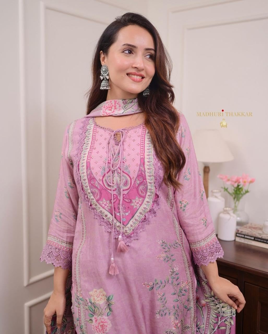 RangMahal Damen-Anzug aus reiner Baumwolle, indischer lila Musselin, Pakistanischer Anzug mit Digitaldruck und Handstickerei, Hose und Dupatta-Set, Lavendel, Medium