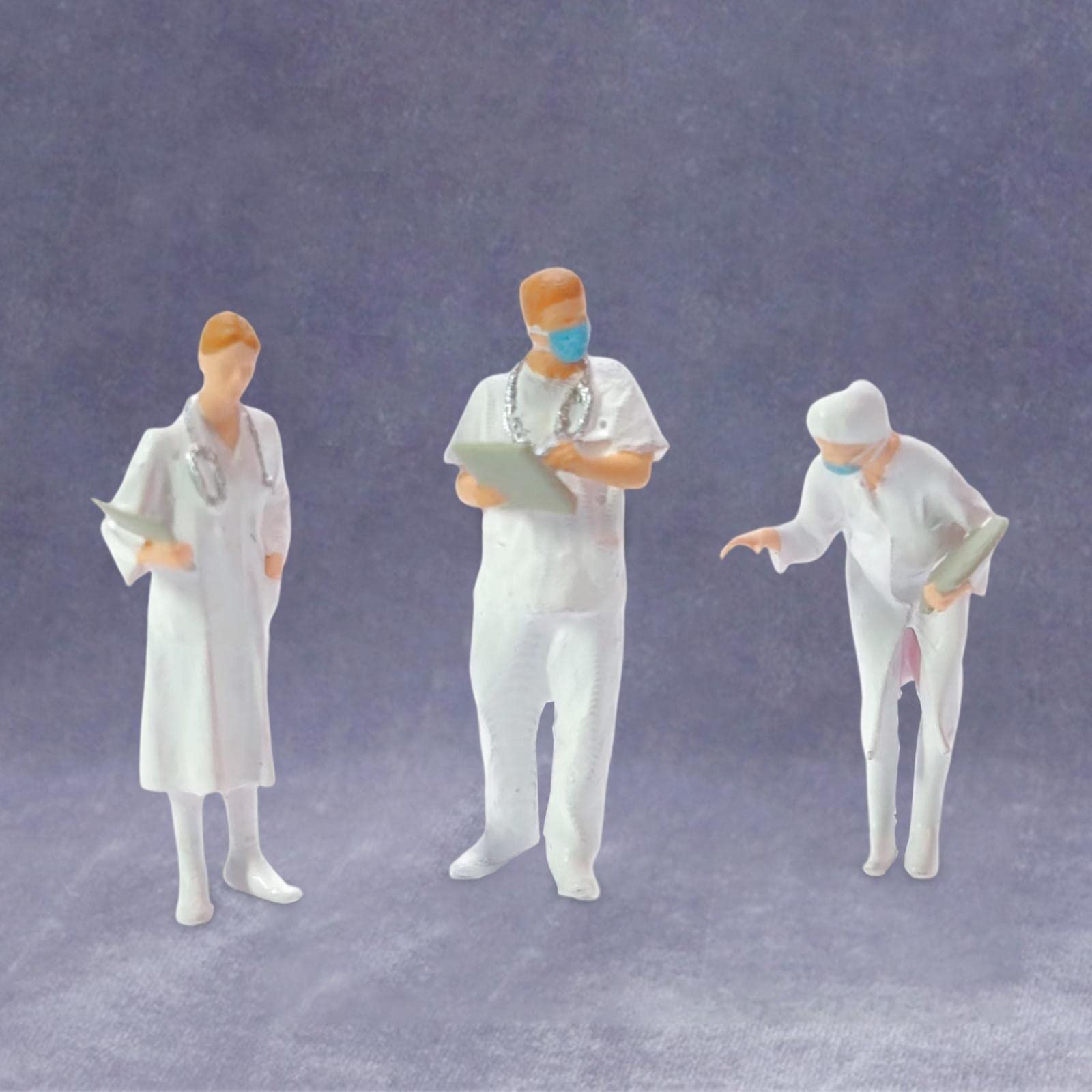 Sharplace 3 Stück 1:87 Menschen Figuren Set Menschen Figuren Bemalte Figuren Kunstharz Handwerk für Miniaturszenen Modelleisenbahnen Landschaft Diorama