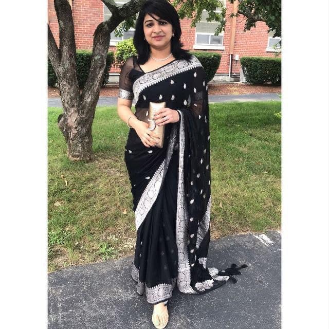 Image of Flosive Women's Cotton Saree With Blouse Piece