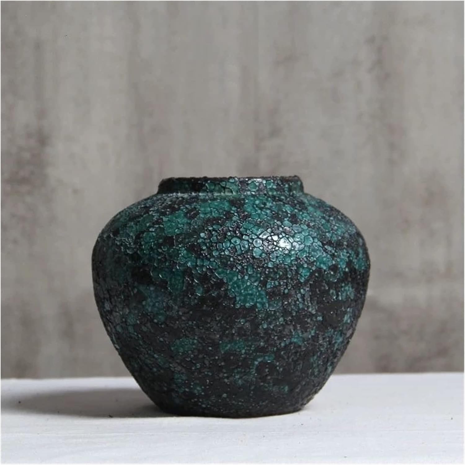 Vase Desktop Ceramic Vase Dark Blue Chinese Traditional Decoration Clay Fine Rough Surface Furnishings(C)