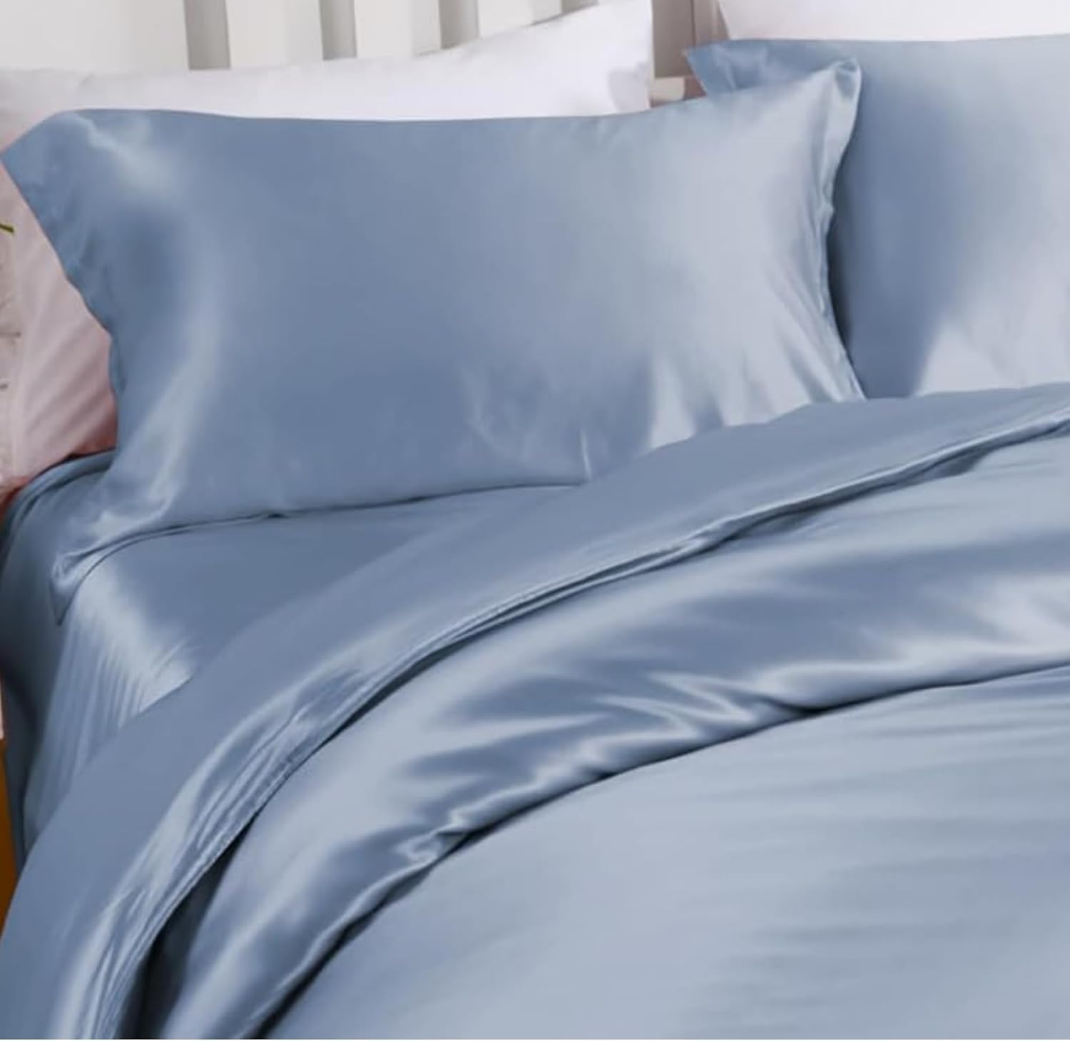 100% Mulberry Silk Pillowcase for Hair and Skin Made in USA, Real 22 Momme Silk Pillow Cases Queen, Not Satin Pillowcase, Anti Acne,Zipper Closure, 1 Pc 20"x30" (Queen, Blue Grey) - Image 5