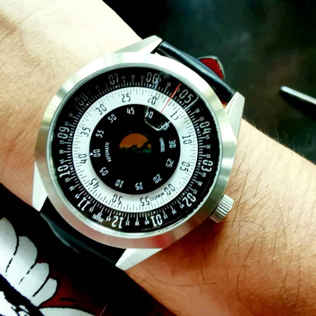Millimetro, analog, automatisch, Stahl, rotierende Scheiben, Weiß, zweifarbig, Leder, Braun Herren Uhr