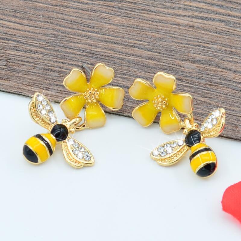 Bee Stud Gold Plated Dangle Drop Earrings for Women Jewelry4