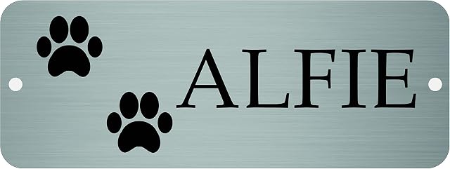 Maggie-mais Personalised kennel Door Sign, Dog Name Plate Plaque