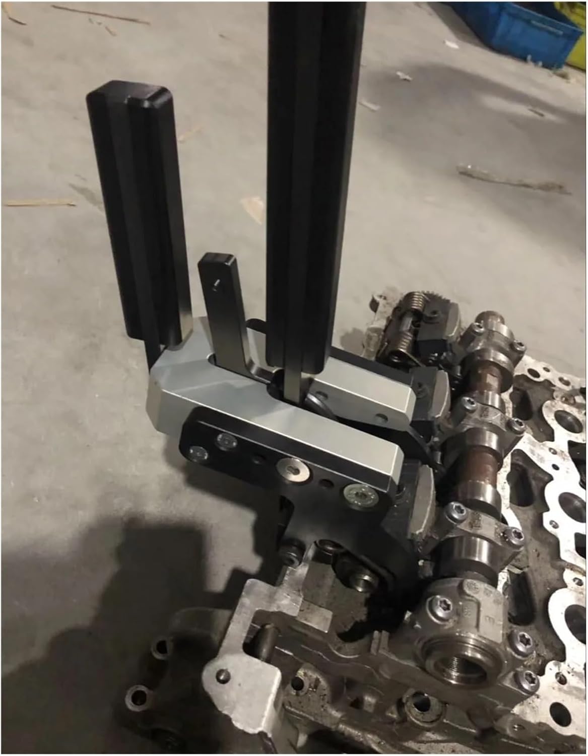 Intermediate Spring Tool Valve Pressure Spring Installer Remover Compatible with BMW B38 Engines(Value Spring Frame)