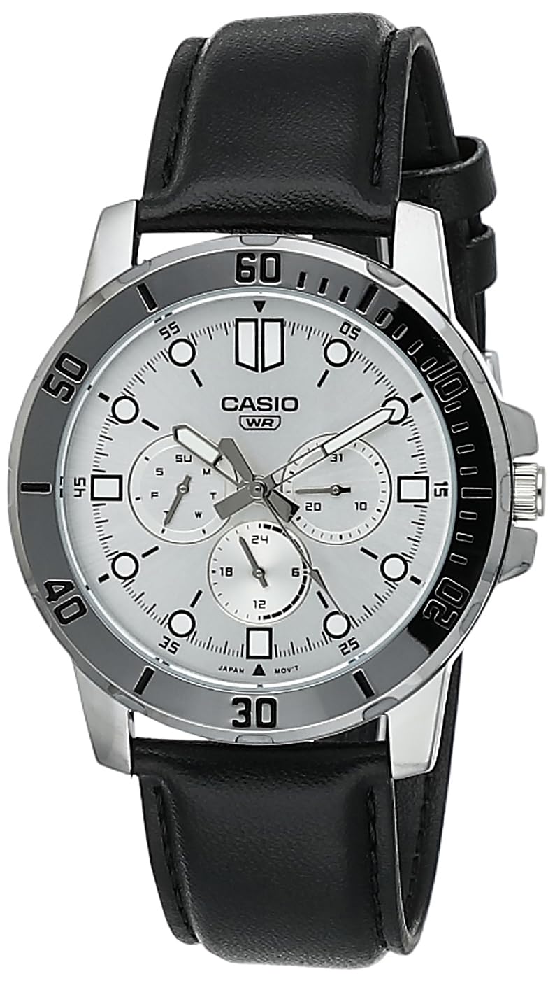 Casio Watch Black/White