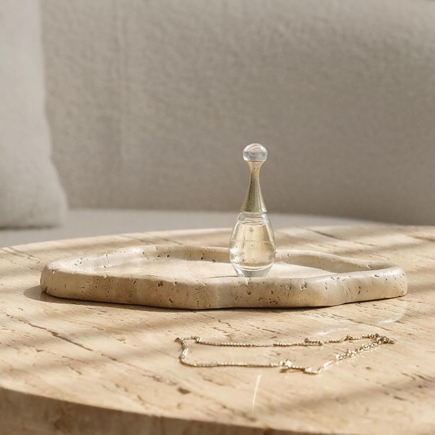Natural Marble Cloud-Shaped Bathroom Tray, Vanity Tray, Decorative Tray, Perfume Tray for Countertop Organizer - Catchall for Perfume, Candles, Jewelry, Kitchen and Bathroom Use (Could Dong)