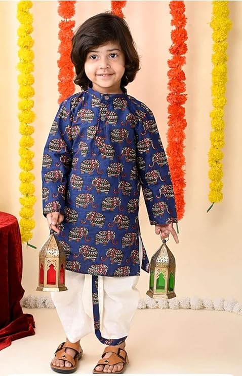 Kurta de algodón azul con elefantes y dhoti blanco para niños 2