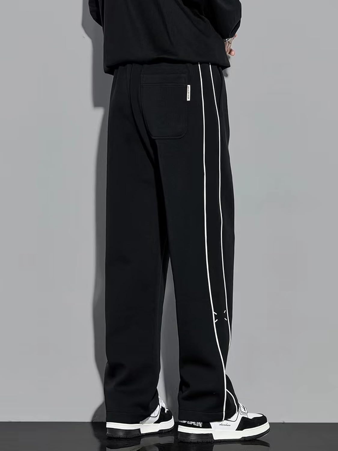 CLOAKA Sweatpants Mens Joggers Men's Track Workout Athletic Running Pants for Gym Relaxed Fit with Pockets Elastic Waist