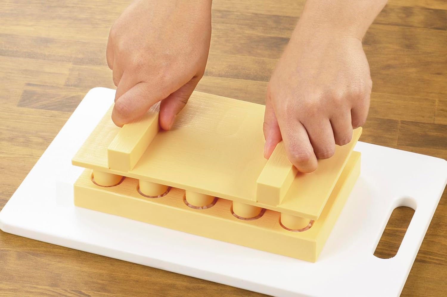 曙産業 寿司型 握り寿司 寿司げた形おすしメーカー 約20×12.2×4.4cm 日本製 CH-2011