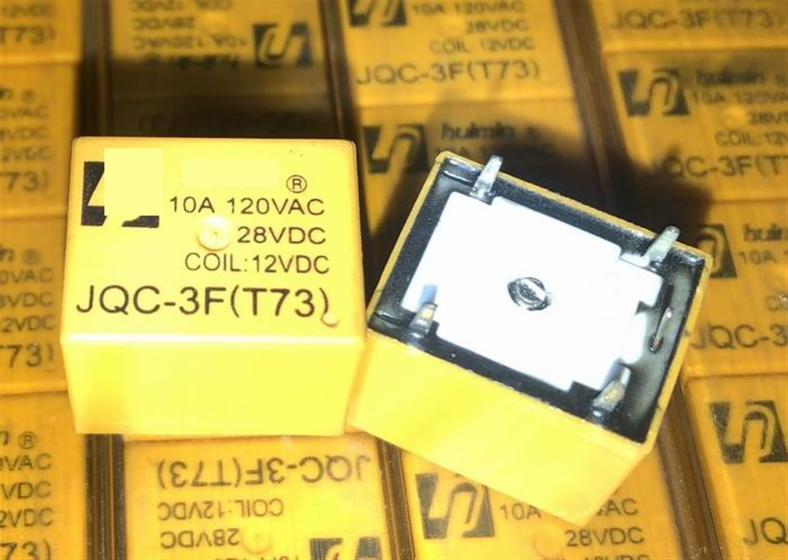 Relais JQC-3F T73-12VDC pour remplacer un composant défectueux