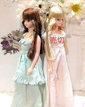 厳選 激レア リカちゃんキャッスル 真ん中分け 縦ロール リカちゃん 新品未開封 新品未開封 リカちゃんキャッスル 2022年日本橋BASICモデルリカ