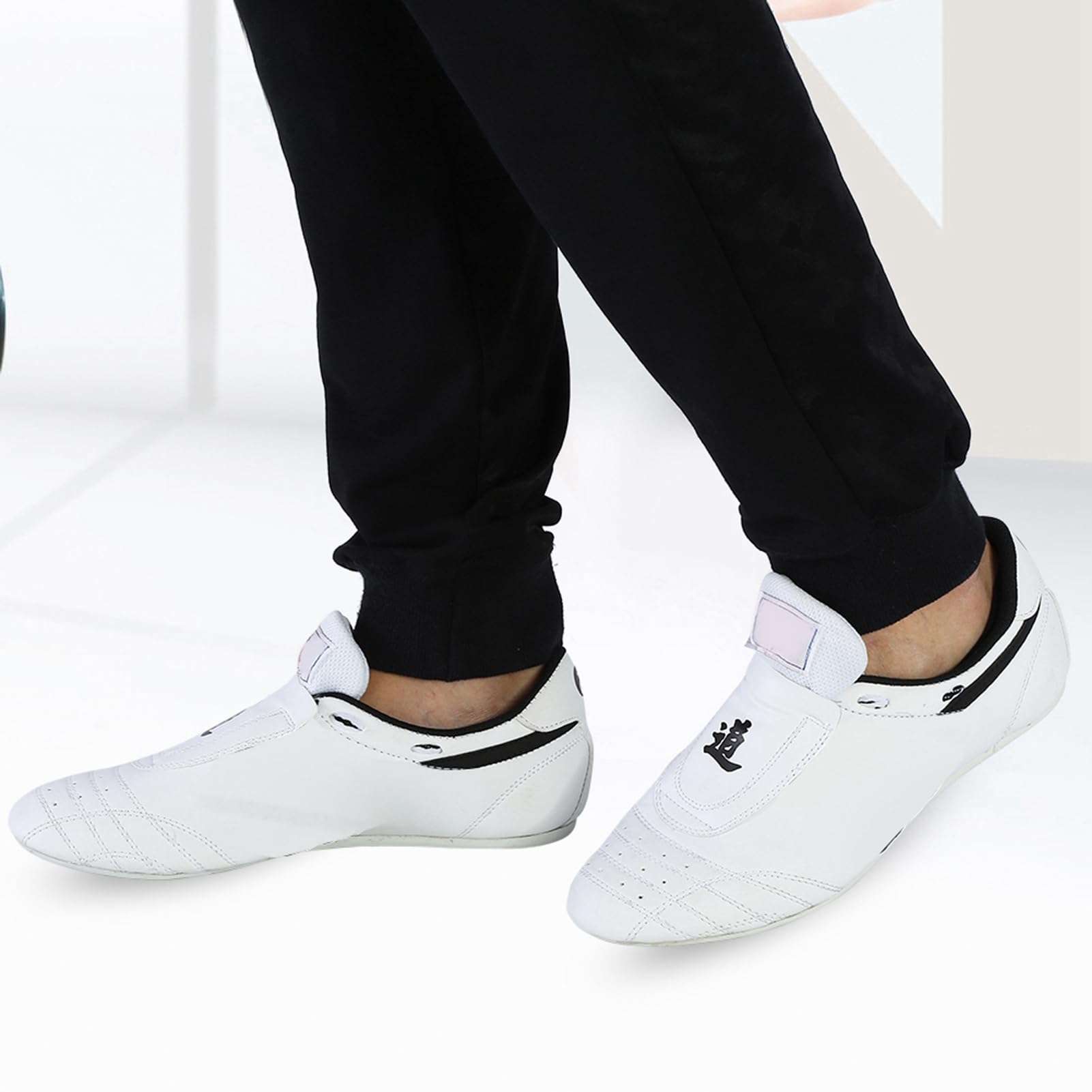 Taekwondo Zapatos Deportes Boxeo Kung Fu Taichi Zapatos para Hombres y Mujeres