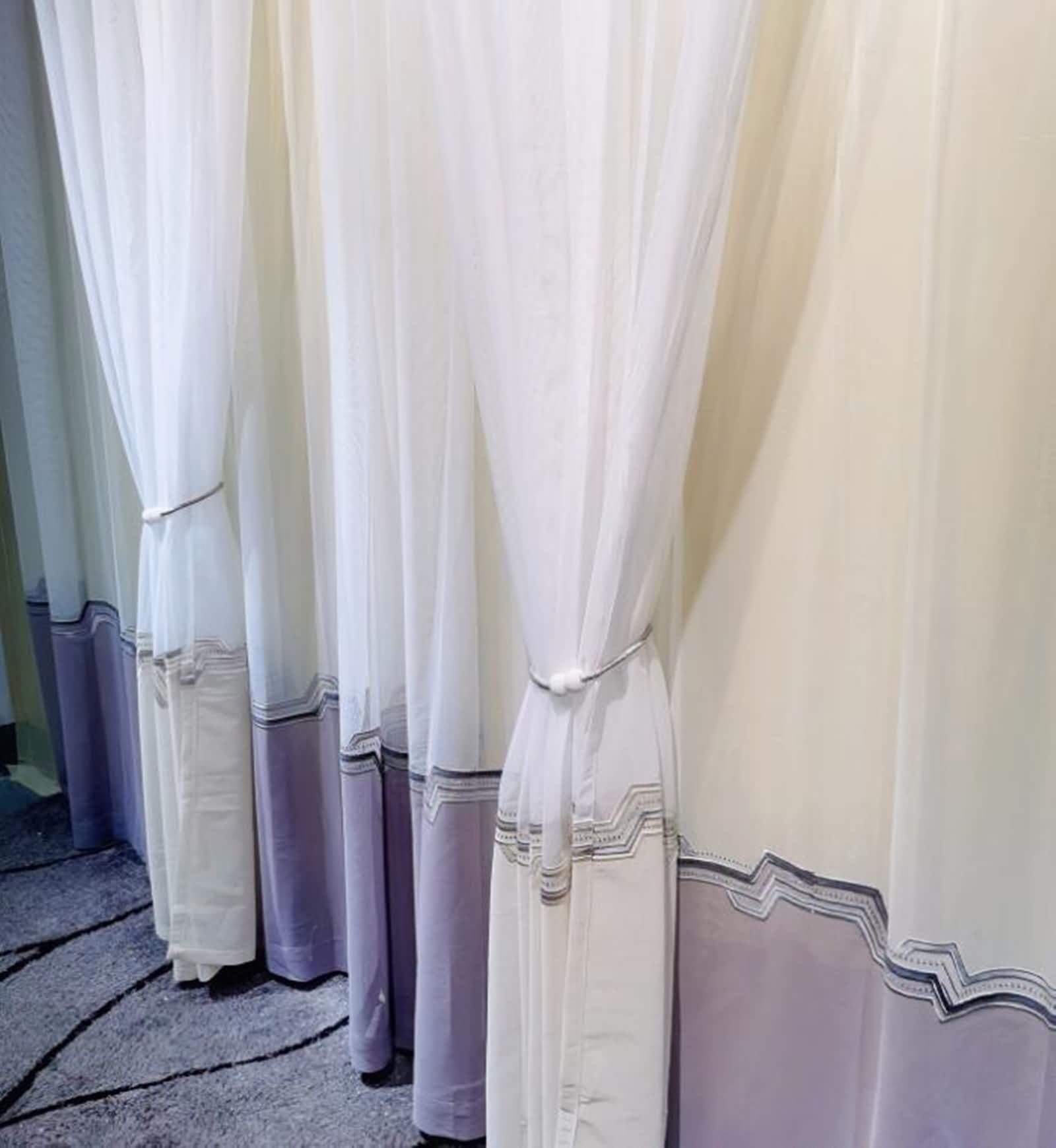 Vorhänge Transparent 86 x 183, Schlafzimmer Vorhang Modern 2er Set mit Ösen Spitze mit Geometrischer Stickerei, Polyester