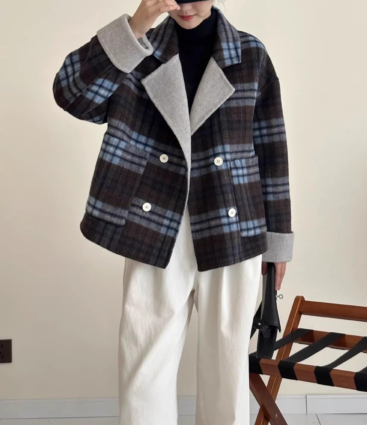 chouyatou Women's Plaid Notch Lapel Wool Coat Loose Dressy Work Blazer Jacket Double Breasted Pea Coat