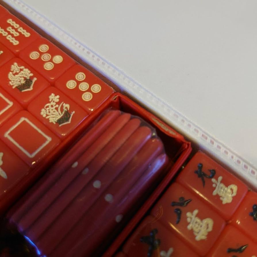 麻雀牌セット 赤色ソフトケース　ミニサイズ版 麻雀牌セット 赤色ソフトケース ミニサイズ版 Amazon | 【プロ