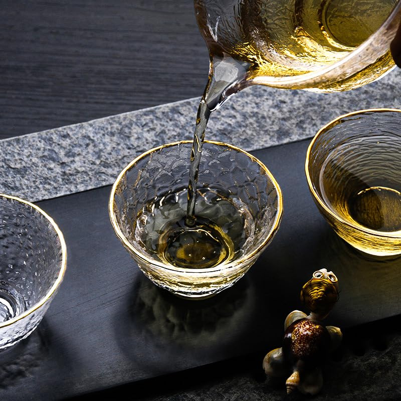 Lot de 4 tasses à saké japonaises en verre – Mini tasses à thé Kung Fu pour thé vert et Oolong – Gobelets élégants en verre pour cérémonie du thé et boire du saké