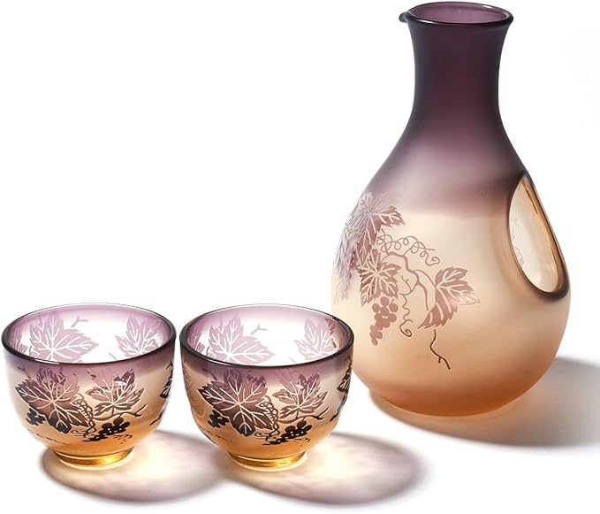 【 太武朗工房 公式 直販 】 彫刻夢柄子 ぶどう紋 ポケット徳利 酒器三点揃 TB3113s 化粧箱入り 日本製