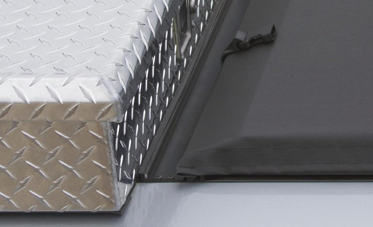 Agricover Compatible With Ford/Lincoln 17-ON Super Duty F-250, F-350, F-450 6' 8" Roll Cover