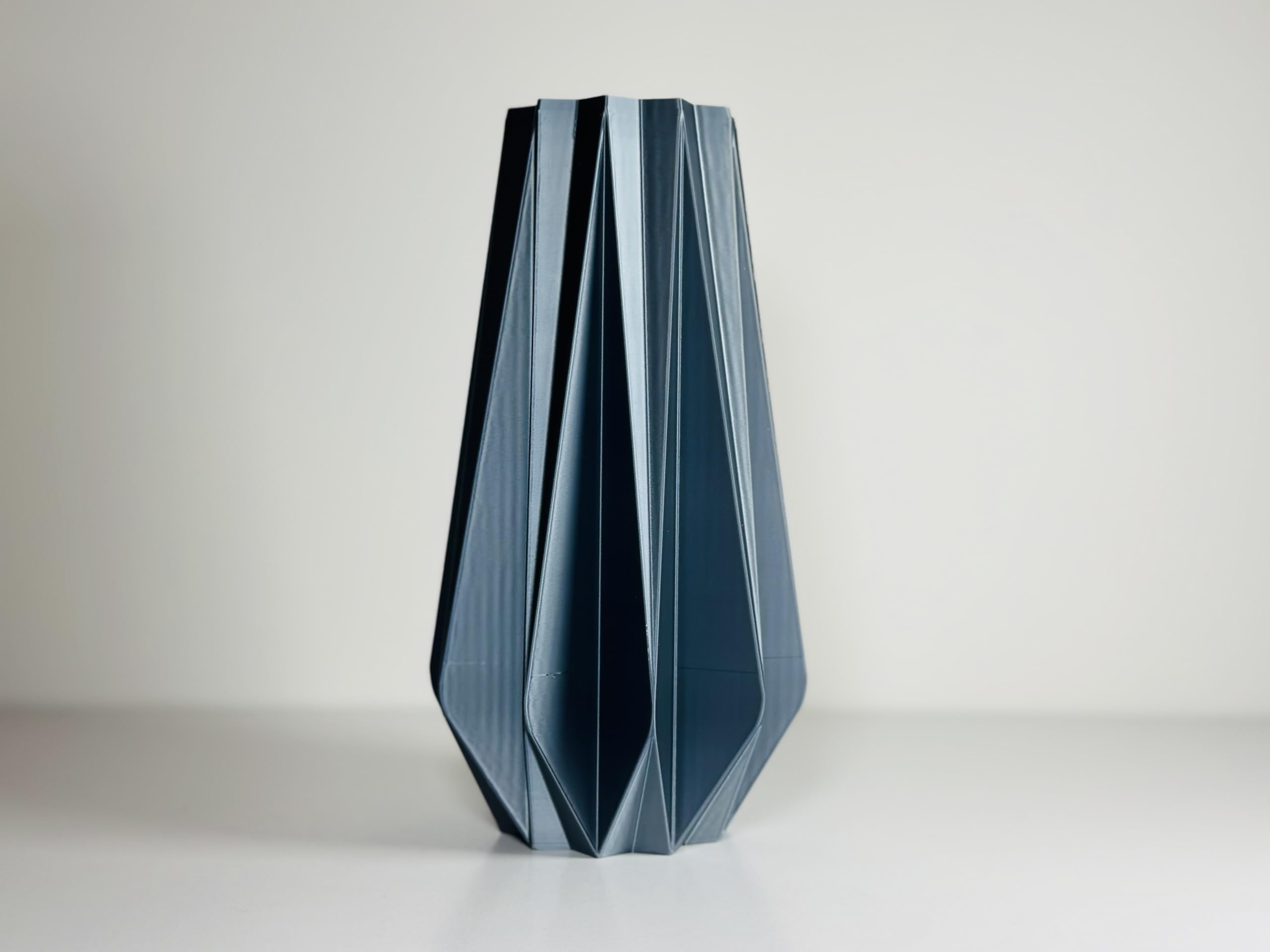 Vase Artémis Chrome pour fleurs séchées et décoration moderne de table