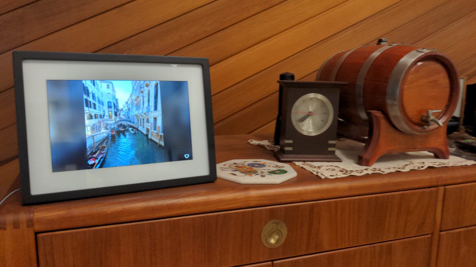 Skylight Frame – WiFi Digital Picture Frame Customer Support, Touch ...