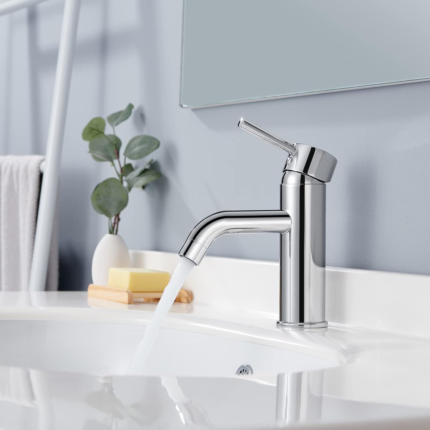 Faustina Bathroom Faucet Chrome, Single Hole RV Vanity Sink Faucet