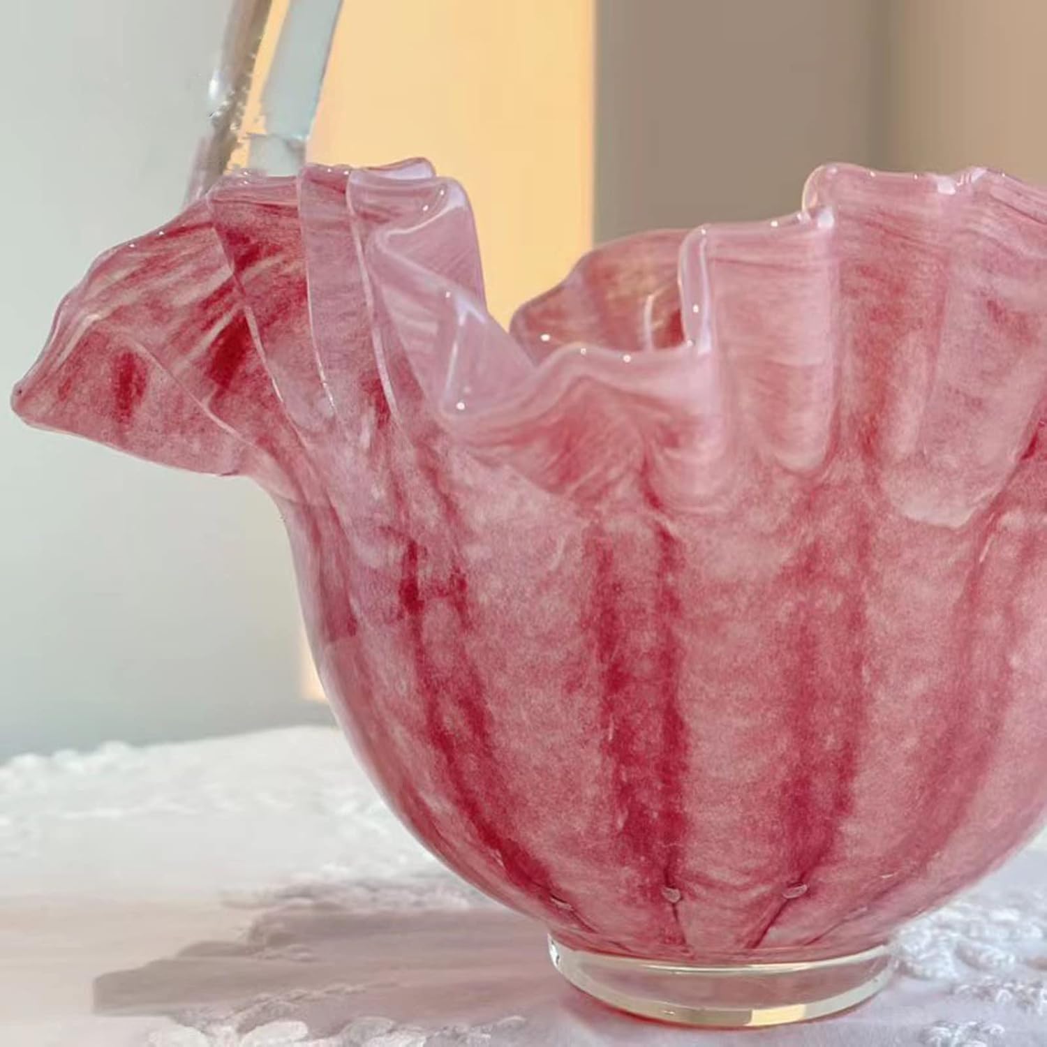 Flower Basket Figurine Art Glass Collectible Gift Ornament for Home Decor Table Centerpiece Glass Flower Basket