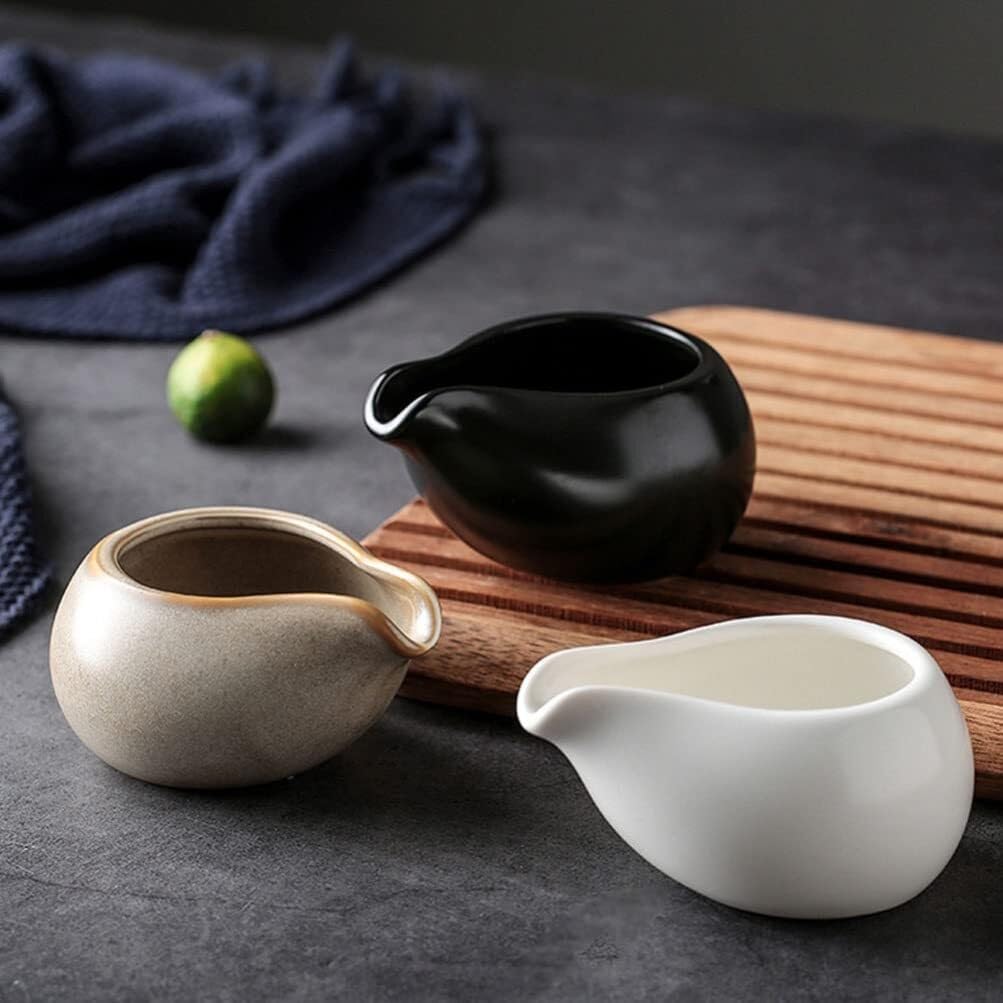 Salsiera per salsa per condimenti per insalata, salsa a bocca affilata, tazza per latte, latte, caffè, serbatoio per latte in ceramica, per cucina e ristorante (bianco)
