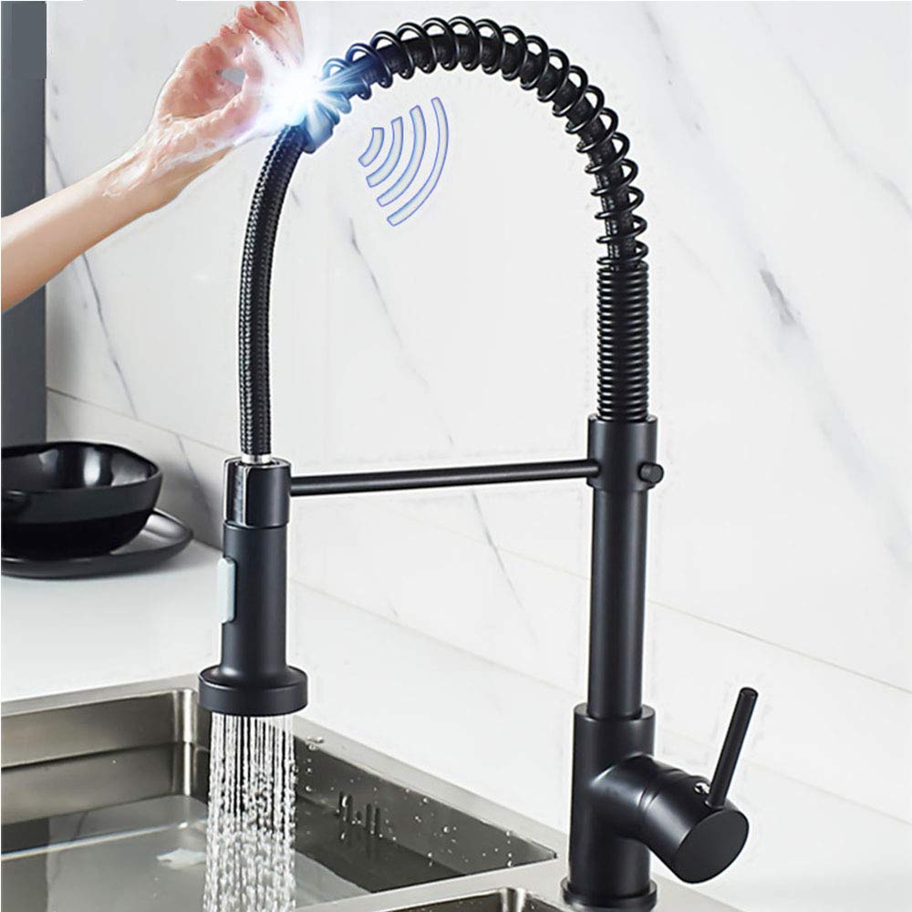 Robinet de cuisine à ressort noir mat pour un îlot central moderne