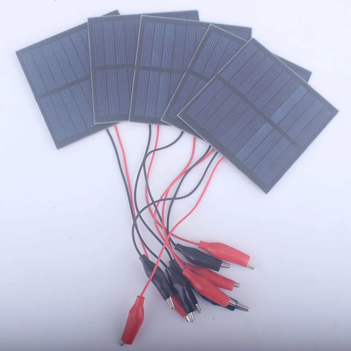 5 paneles solares pequeños, 1 W, 5 V, 200 ma, mini panel solar fotovoltaico, kit de cargador de células solares con clip de alambre de 89,5 mm x 89,5 mm para teléfono, luz eléctrica de juguete