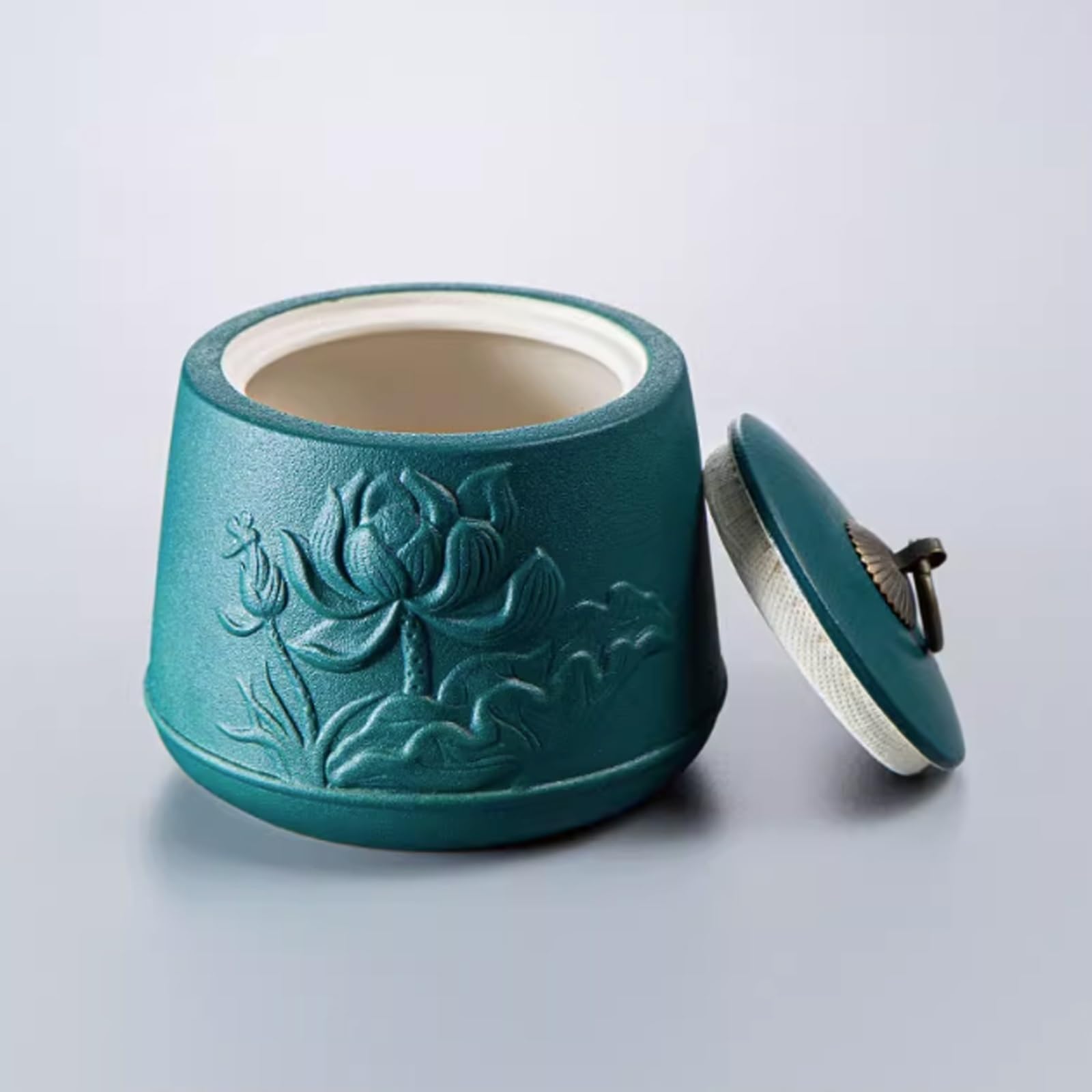 Pudełko na herbatę Porcelanowe pudełko na herbatę luzem, matowe ceramiczne pudełko na herbatę z zamkniętą pokrywką, wytłoczone liście lotosu i kwiaty Pojemnik na herbatę 830 ml Pojemnik do
