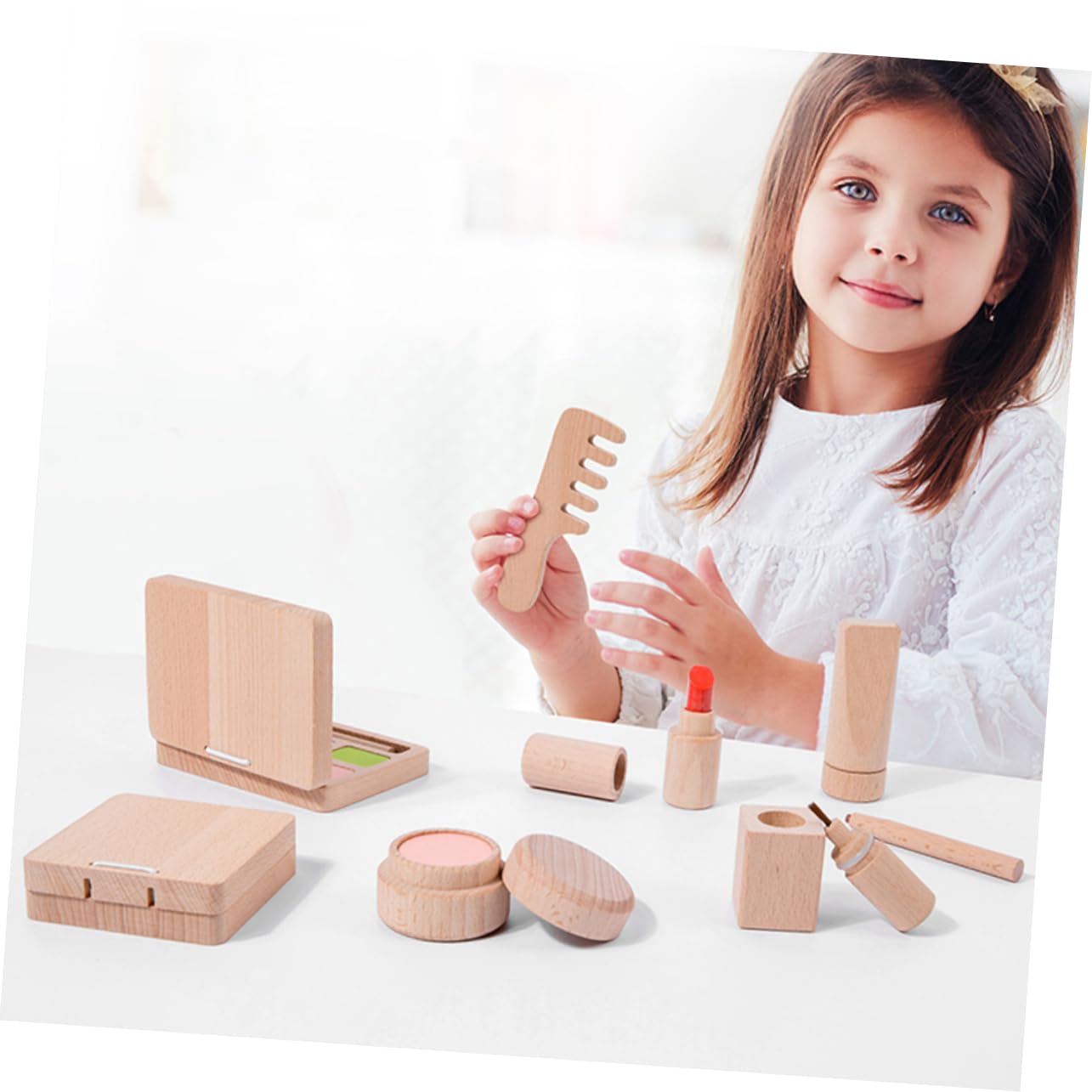 GARVALON Trucco Bambina Legno Make Up con Accessori Salone Bellezza Kit Educativo per Bambine Regalo Compleanno e Natale Materiale Sicuro e Realizzato con Cura