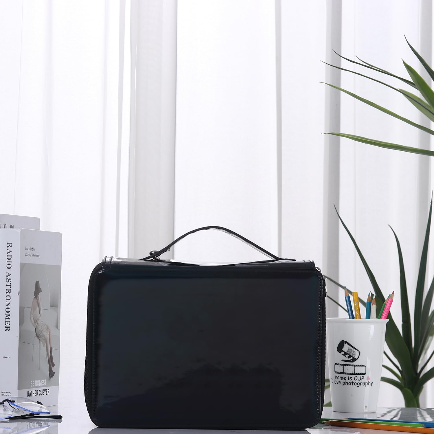 Shulaner Astuccio colorato con 250 scomparti con chiusura a cerniera, impermeabile, in pelle PU, organizer per penne, organizer per artisti (nero)