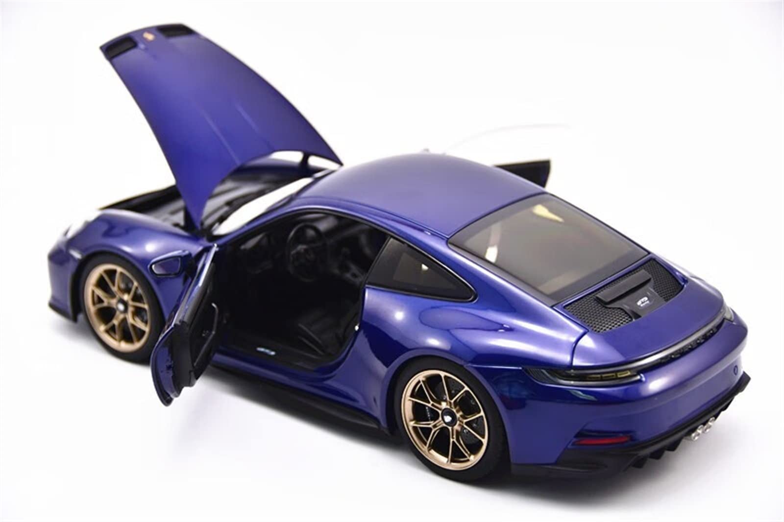 Amazon.co.jp: ミニチュアカー ポルシェ 911 992 GT3 2021