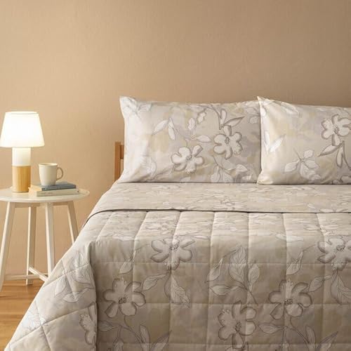 Bassetti Completo Lenzuolo Matrimoniale Art. Magnolia Beige - Con 2 Federe + Tavoletta Profumo Biancheria Per Armadi By Biancocasa