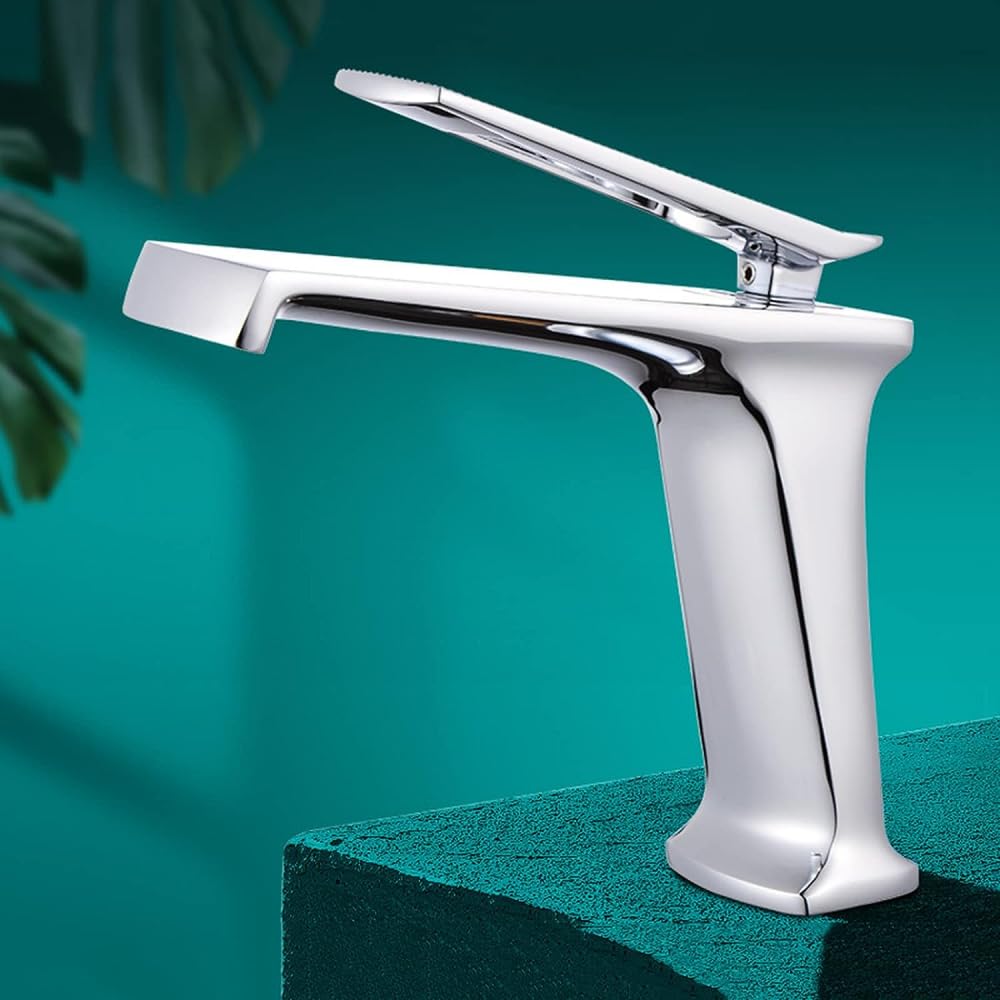 Robinet cascade à bec large monotrou en laiton avec jet laminaire