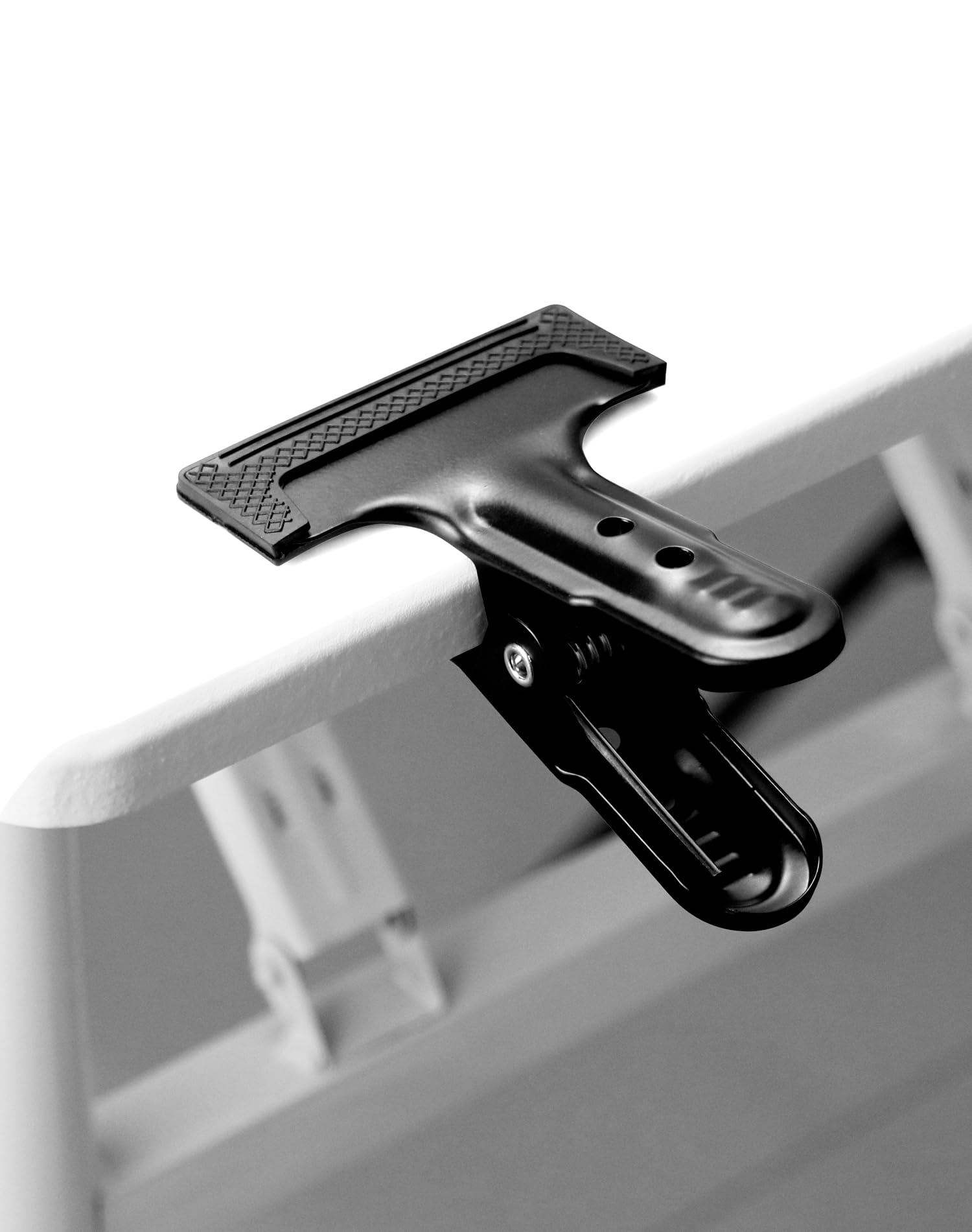 QWORK® Lot de 8 Pinces à Ressort, mâchoires de Serrage Fortes, Protection en Caoutchouc, Clips de Fond d'appareil Photo Polyvalents