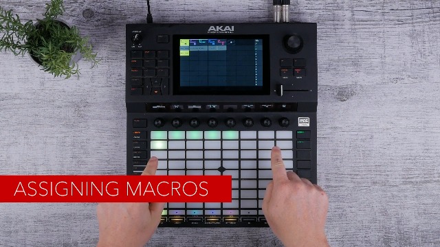 Amazon.com: AKAI Professional FORCE – Standalone Music Production
