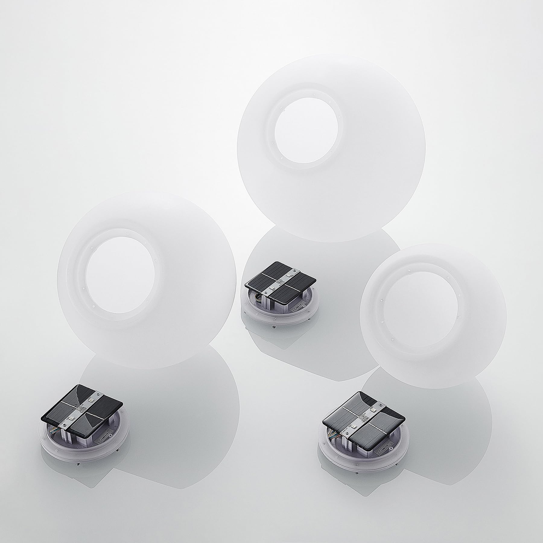 Lindby 3er Set LED Solarleuchte Lago (spritzwassergeschützt (Modern) in Weiß (3 flammig,) - Dekorationsleuchte Solarlampe