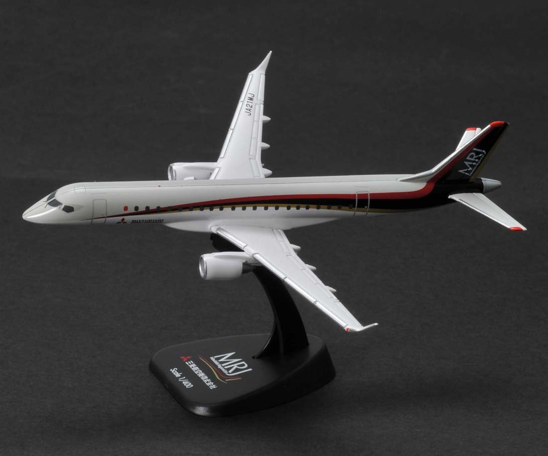 トミーテック 1/400 三菱 MRJ Amazon.co.jp: トミーテック ジオコレ 旅客機コレクション 1/400 三菱